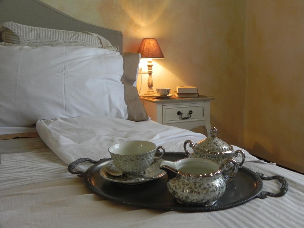 Agriturismo Sugheretello Semproniano Zimmer foto