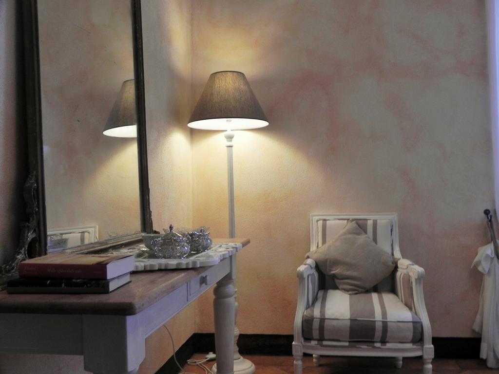 Agriturismo Sugheretello Semproniano Zimmer foto
