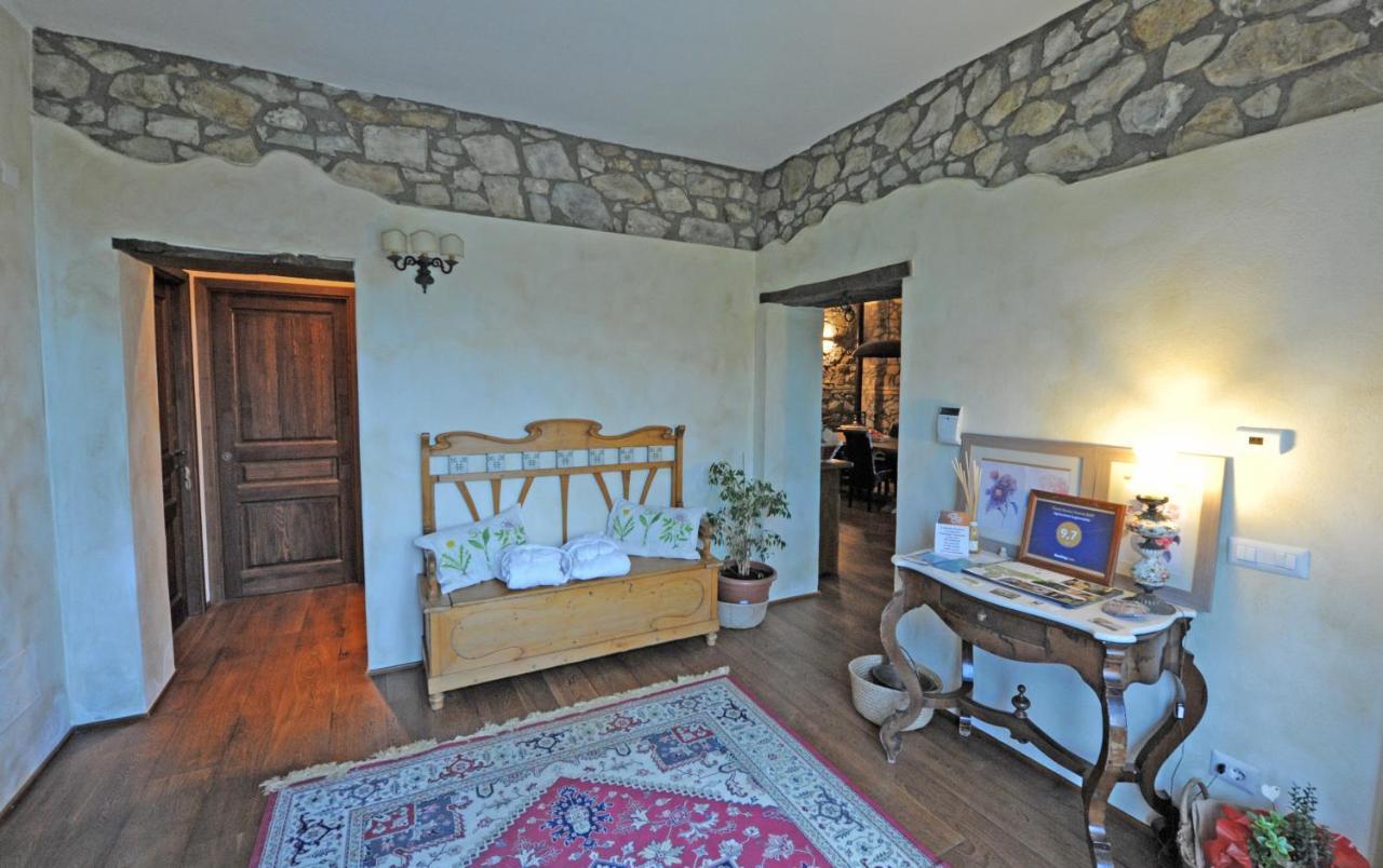 Agriturismo Sugheretello Semproniano Exterior foto
